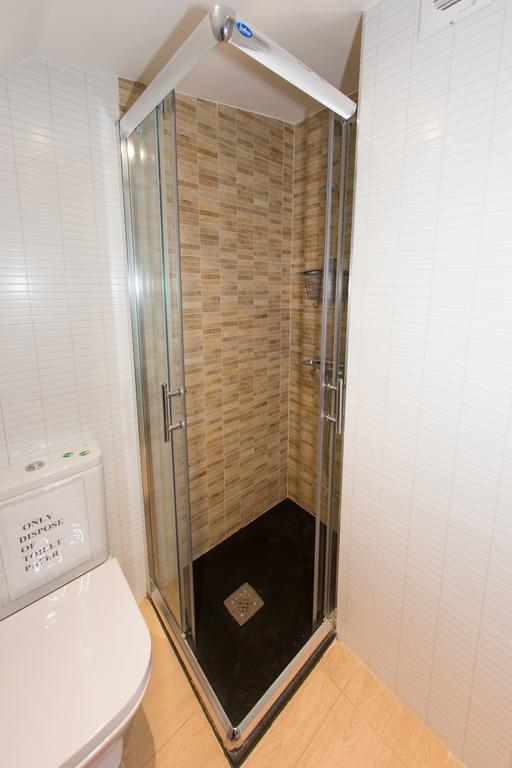 Apartamentos Madrid Centro Exteriör bild